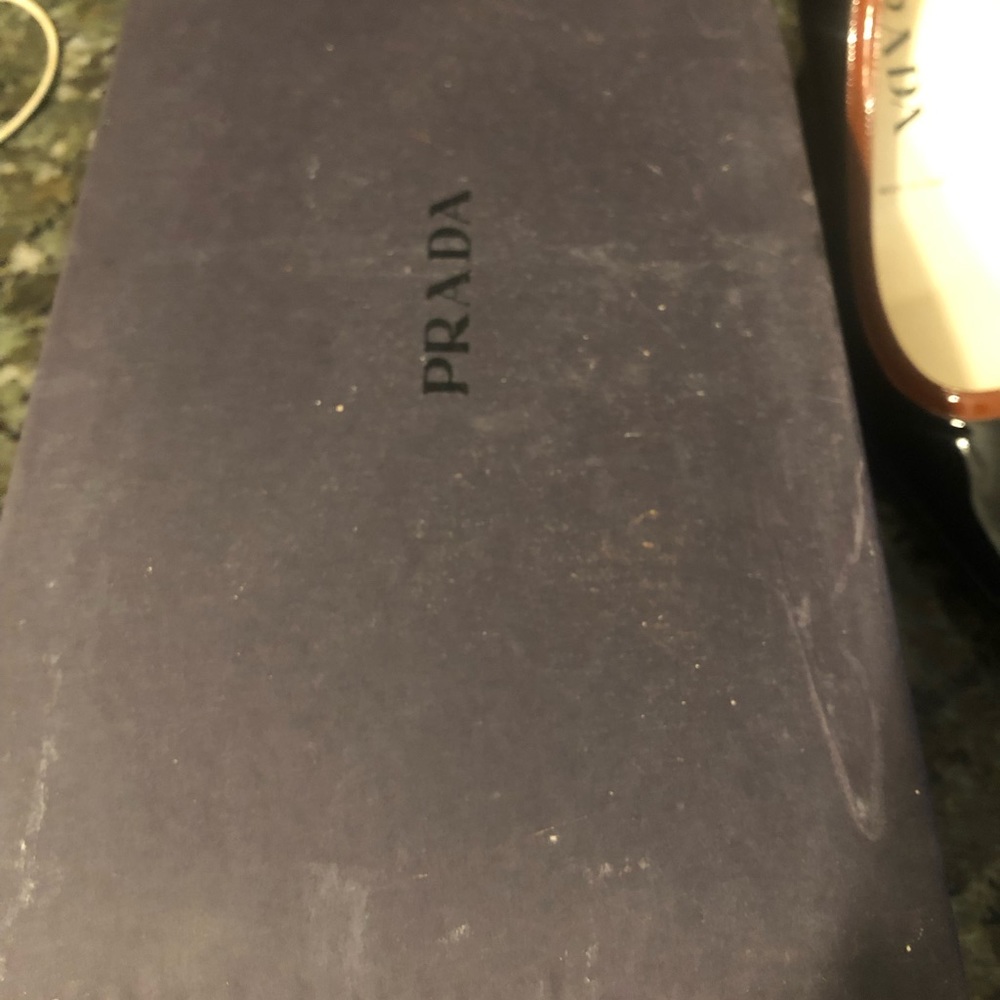 100% Guaranteed Authentic Prada Pumps - image 8